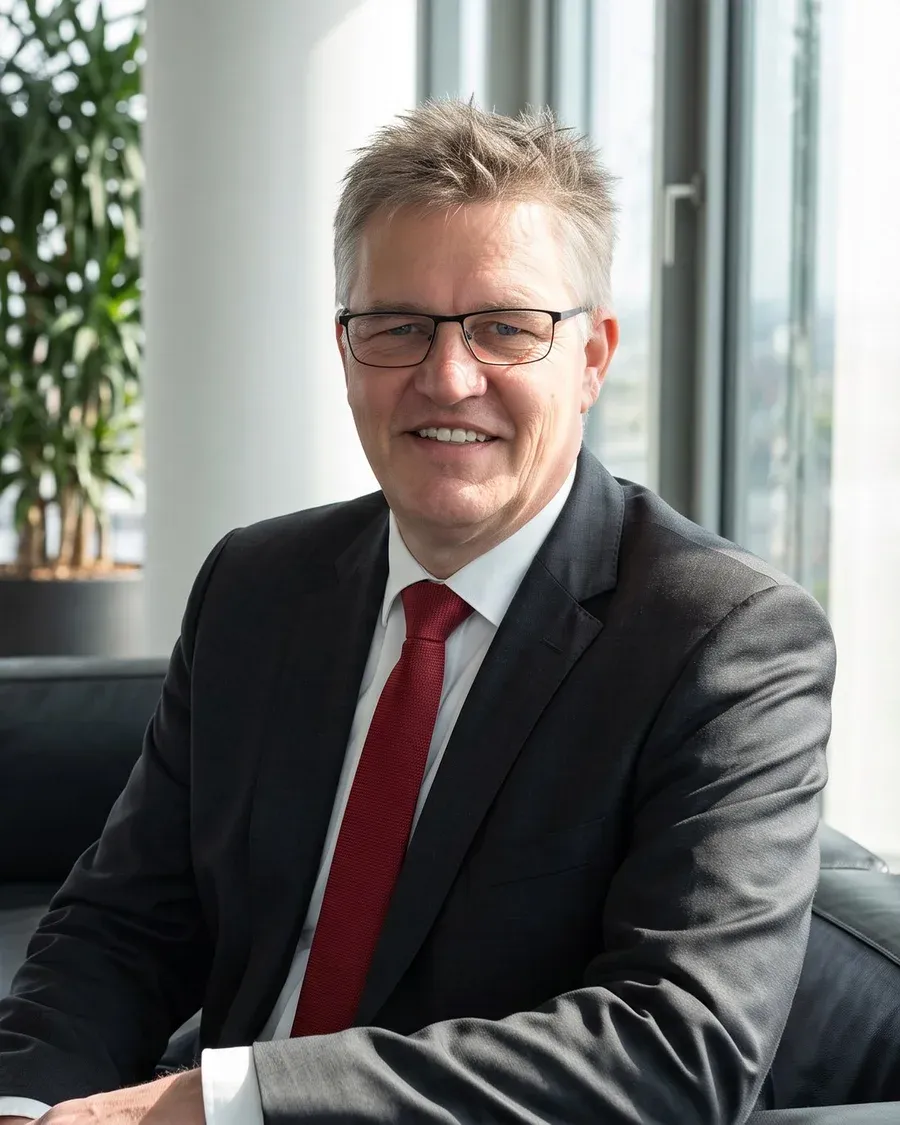 Alexander Kroth, Immobilienmakler, Trainer und Coach